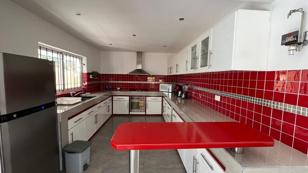 4 Bedrooms Penthouse 50 Meter To The Beach By Dream Escapes Pereybere Beach Extérieur photo